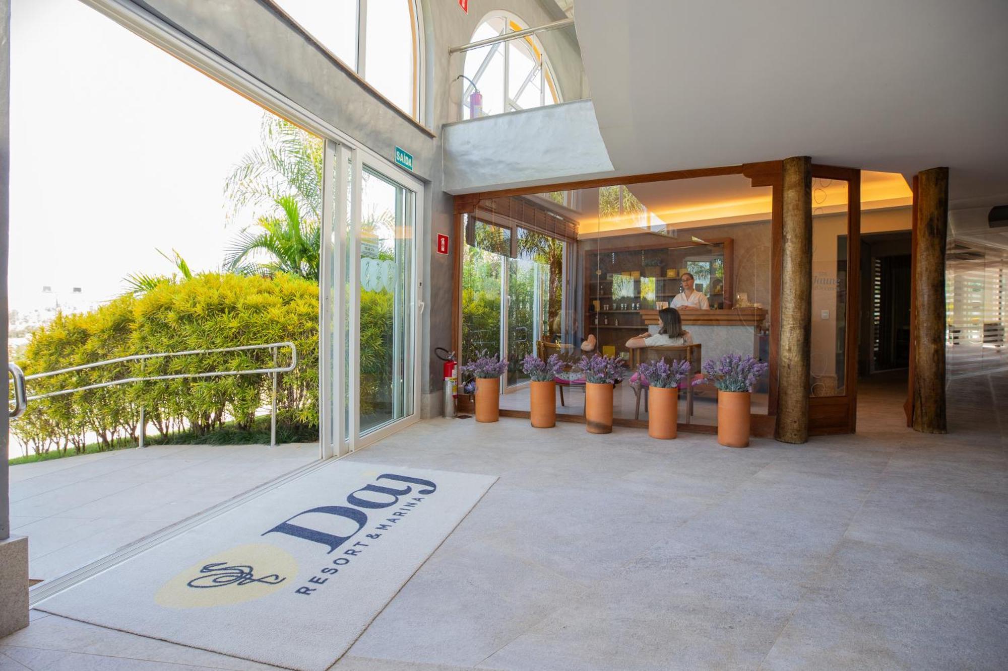 Daj Resort & Marina 里贝朗克拉鲁 外观 照片