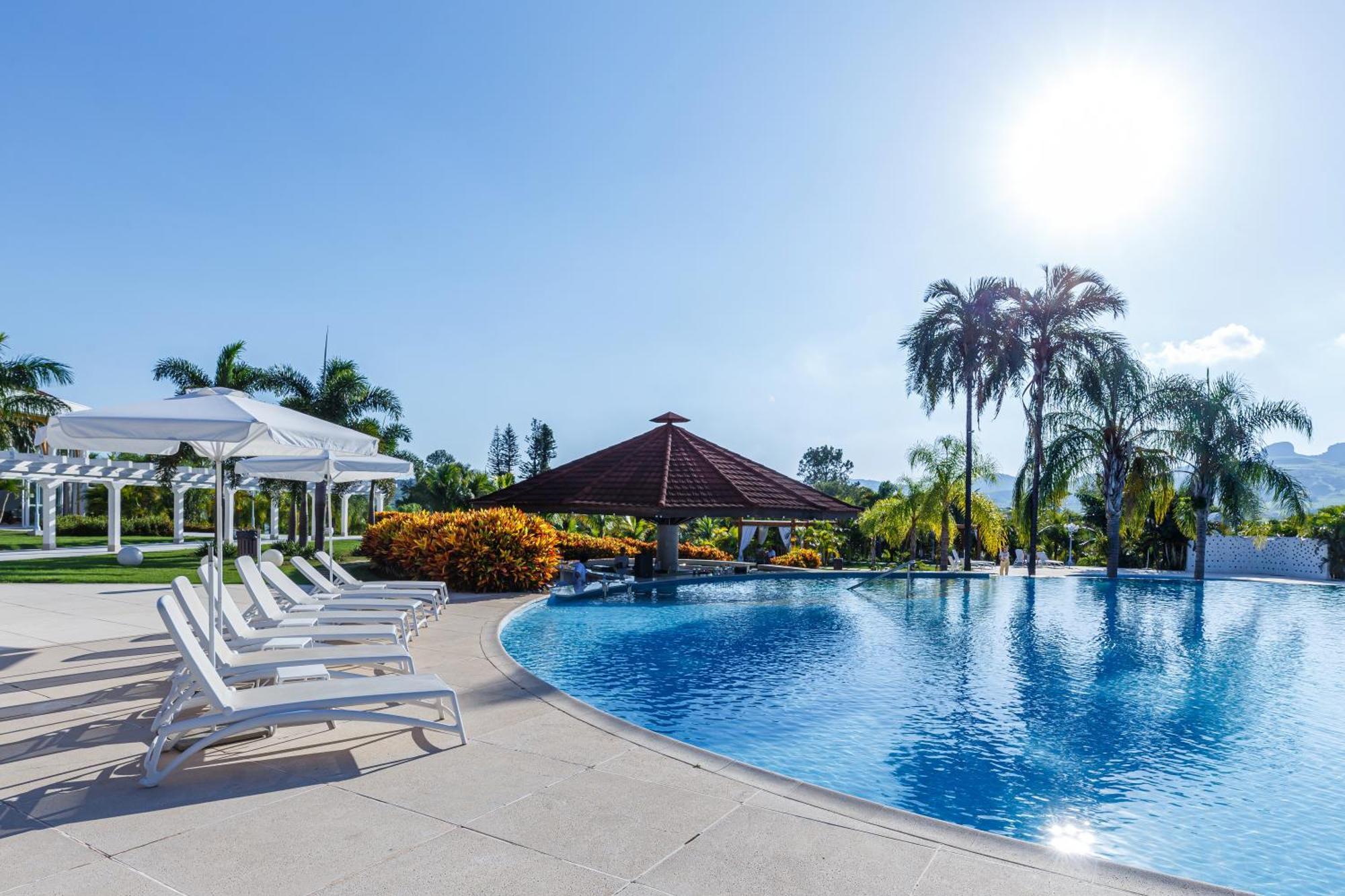 Daj Resort & Marina 里贝朗克拉鲁 外观 照片