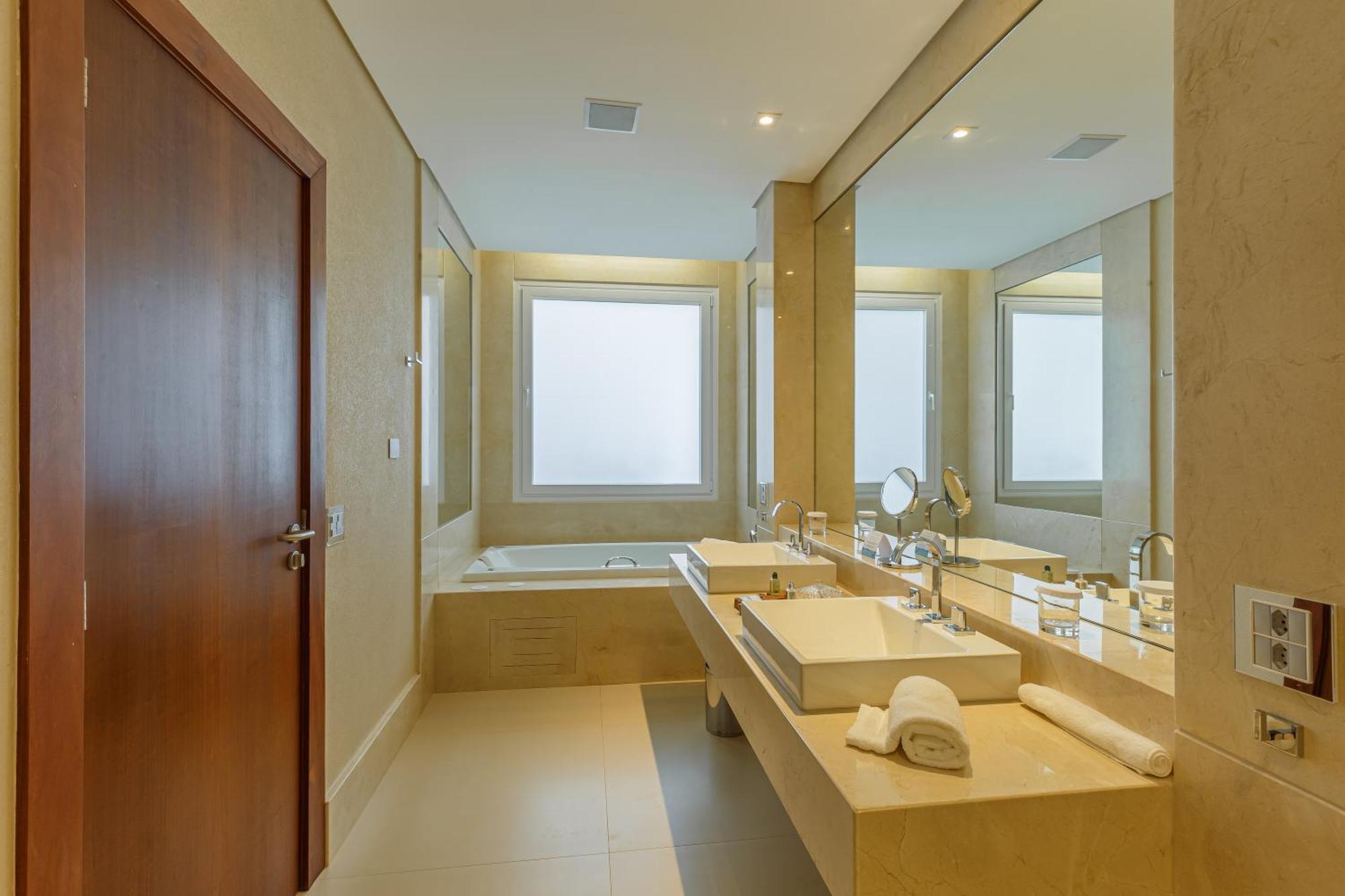 Daj Resort & Marina 里贝朗克拉鲁 外观 照片